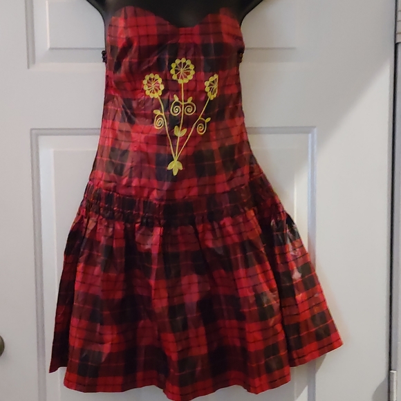 Nuvula Plaid Embroidered Drop Waist Dress - Picture 2 of 10